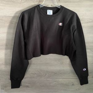 Champion Cropped Reverse Weave Crew Sweatshirt